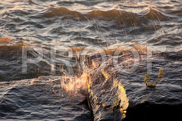 Breakwall-Backlighting