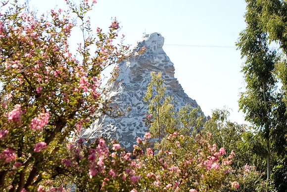 Disneyland-Matterhorn