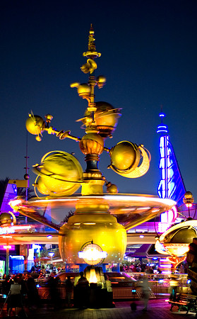 DisneyLand-Tomorrowland